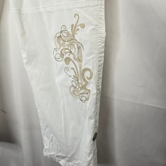 Cache White and Gold Embroidered Capri Roll-tab Cargo Pants Size 6 - Picture 5 of 9